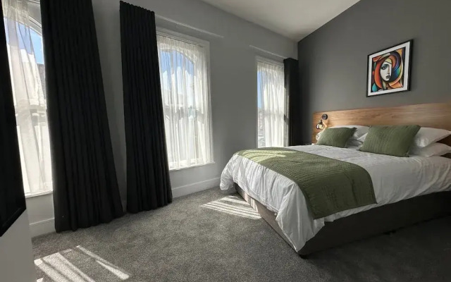 The Abbots Hotel