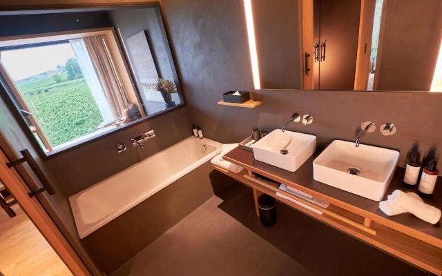 Loisium Wine & Spa Hotel Champagne