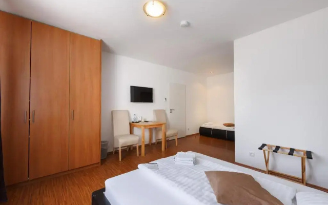 Airport Messe Hotel