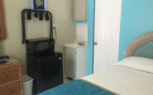 The Pelican Key Largo Cottages