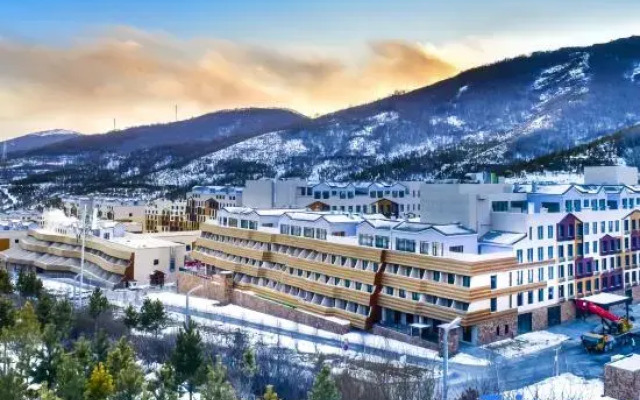 Genting Prince Ski Town