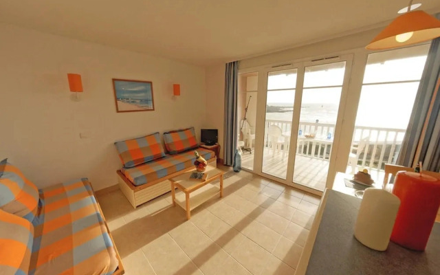 Oceanfront Escape for 6-7 Guests
