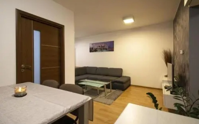 Apartman Adam