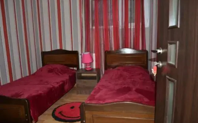 Jeo Guest House