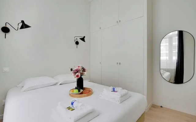 Modern Apartment - 2br/6p - Eiffel Tower