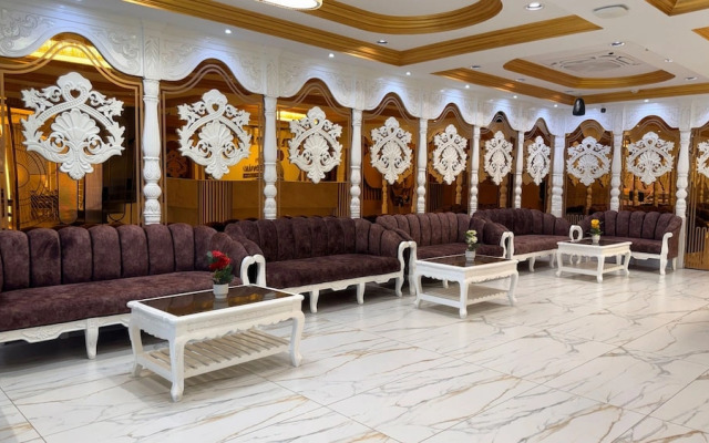 Pheonix Luxury Inn Hotel