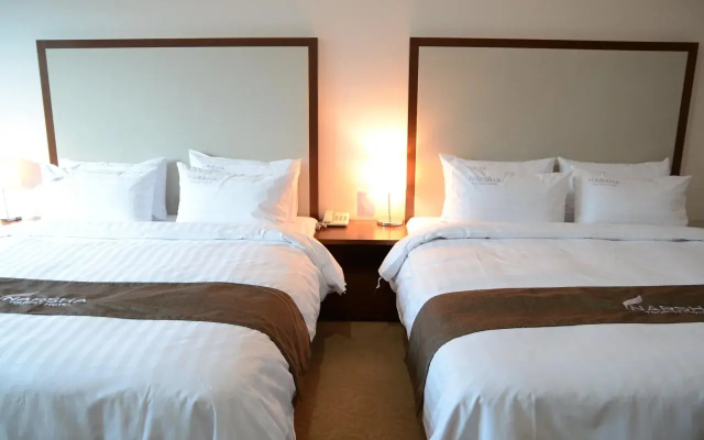 Narsha Hotel