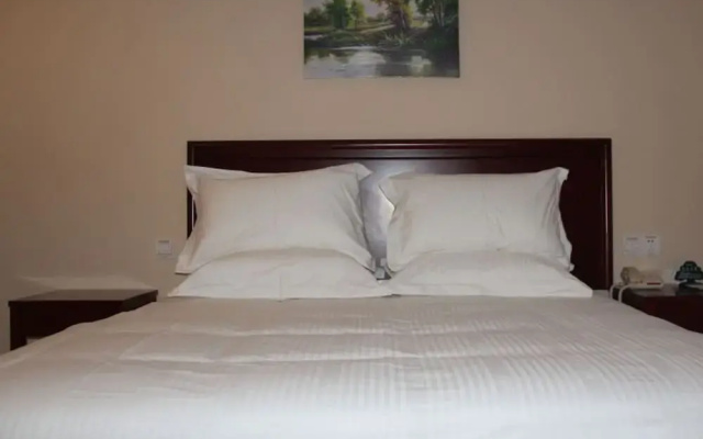 GreenTree Inn Xuzhou Feng County East Jiefang Road Hotel