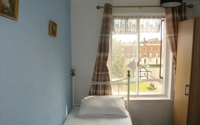 Spencer Court Hotel