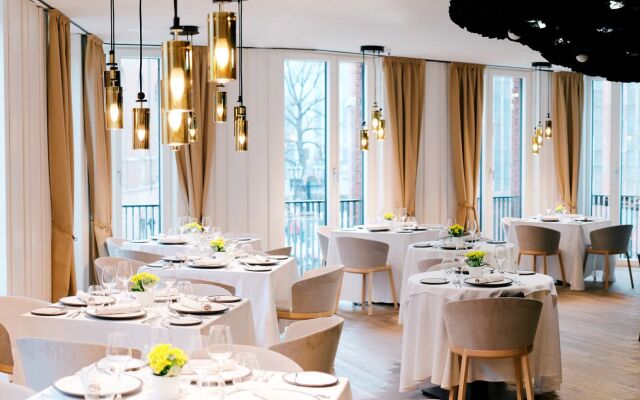 Отель Redstone Boutique Hotel Латвия, Рига - отзывы, цены и фото номеров - забронировать отель Redstone Boutique Hotel онлайн питание