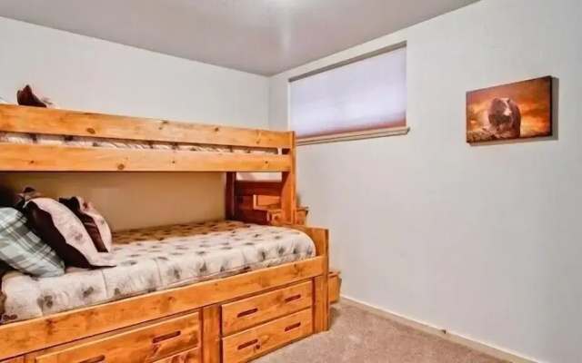 Scenic Wonder Explorer Retreat 3 Bedroom