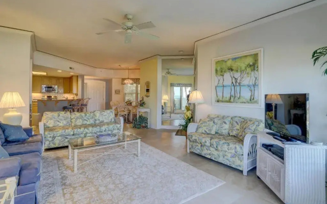 5106 Hampton Place 2 BR Oceanfront
