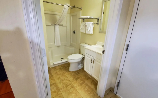 Studio 6 Extended Stay - Richmond, VA - I-64 West
