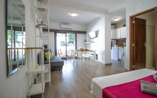 Vilamoura Golf Studio With Pool