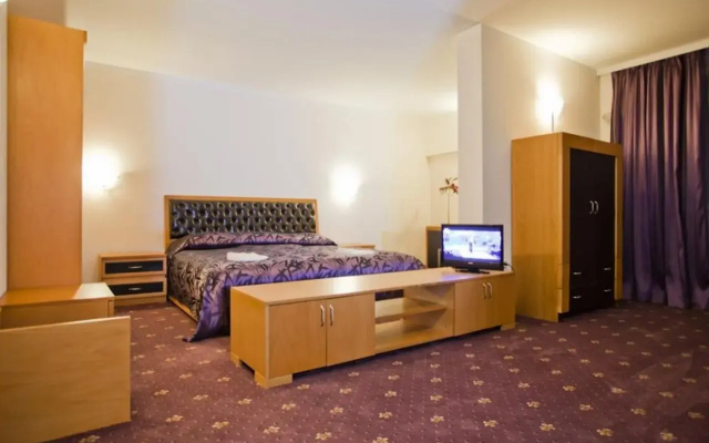 Incognito Hotel