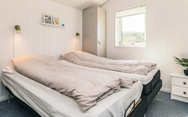 6 Person Holiday Home in Hjorring