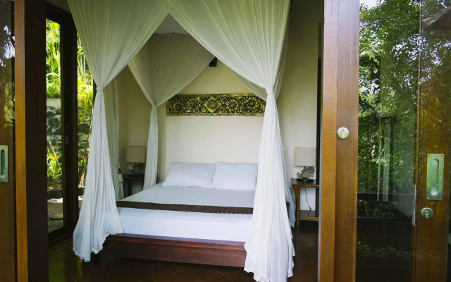 Villa Awang Awang