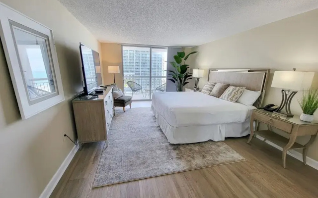1003 South Hampton 2 Bedroom Condo, Myrtle Beach