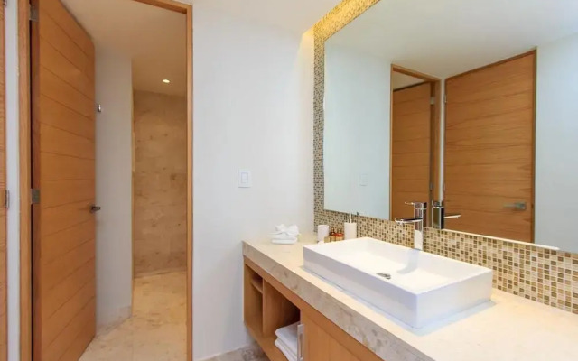 A-Nah Penthouse