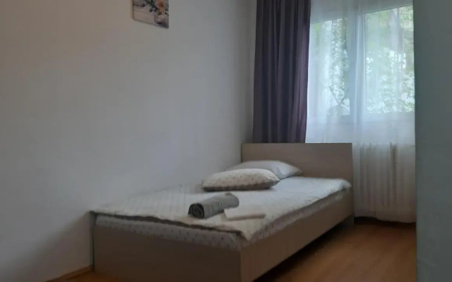 Alba Studio 106