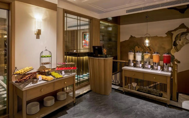 La Siesta Premium Saigon Central