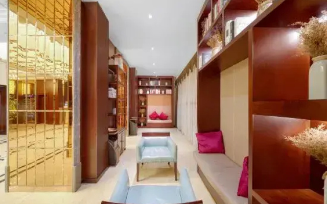 Starway Hotel (Mudanjiang Railway Station)
