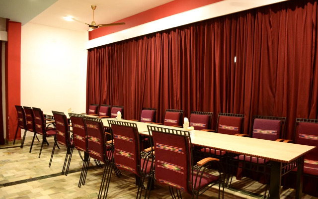 Hotel Dronagiri