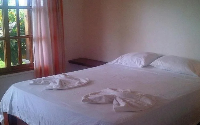 Hotel Three Monkeys
