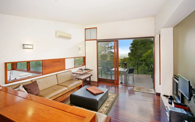 Montville Oceanview Cottages