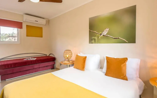 Lotan Desert Travel Hotel