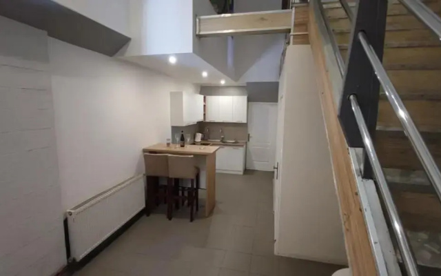 Como Apartments