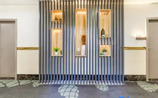 Yimi Hotel (Guangzhou Wuyangcun Subway Station Zhongshan Ophthalmic Center)