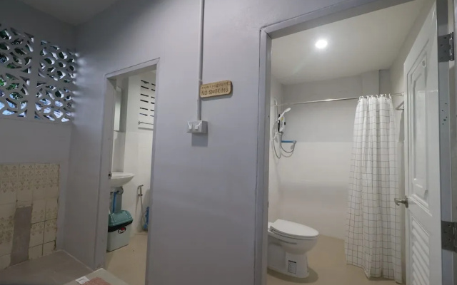 No.9 hostel kanchanaburi
