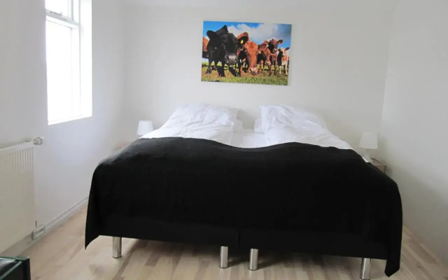 Grand-Inn Bar and Bed