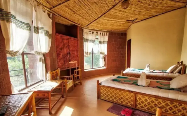 Lal Hotel and Spa