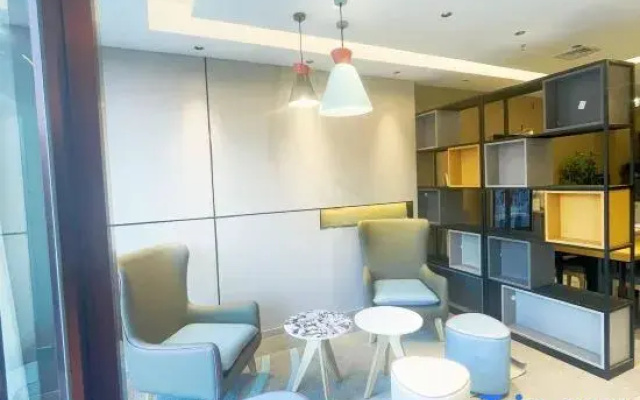 Homeinn · neo (Qinhuangdao Development Zone Qilianshan South Road)