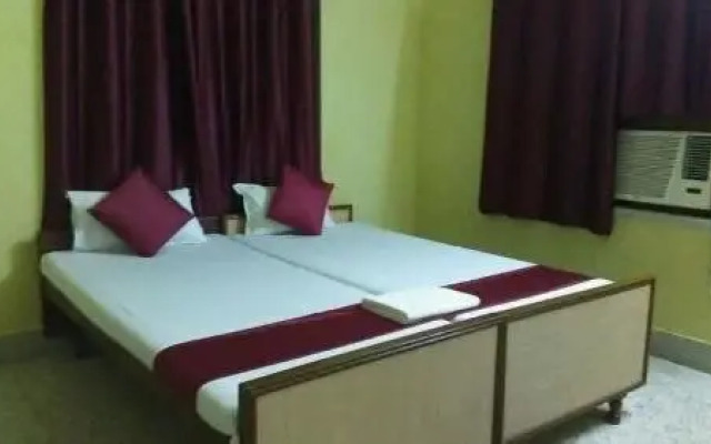 Sayantika Guest House