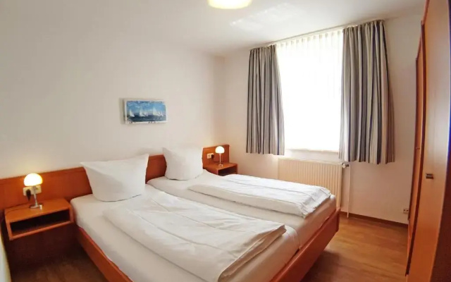 Apartment 9