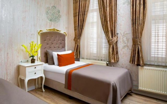 Alhambra Apart Hotel