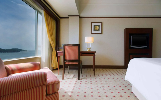 Le Meridien Kota Kinabalu
