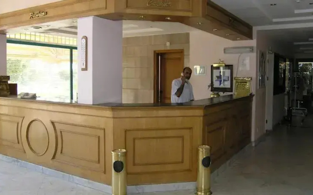 Amira Hotel Safaga