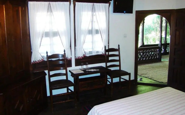 Djudjeva Kyshta Hotel