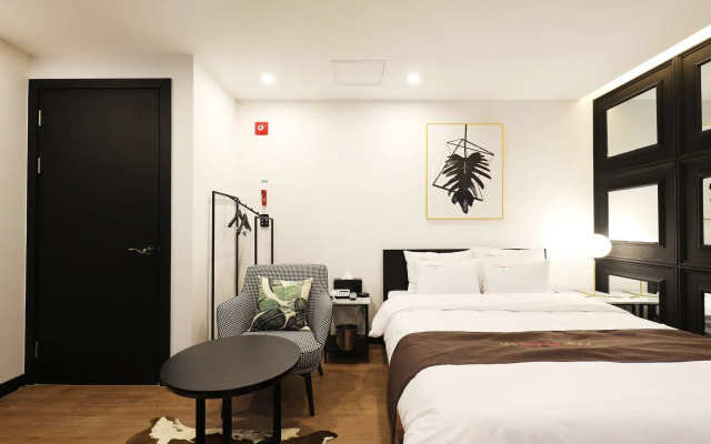 SM Boutique Hotel