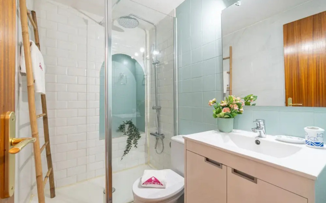 Apartment in Empuriabrava Near Sand Beach
