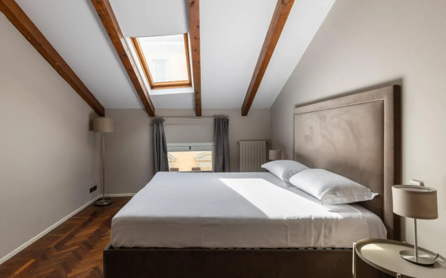 Galliera 2 - Wooden design apartment