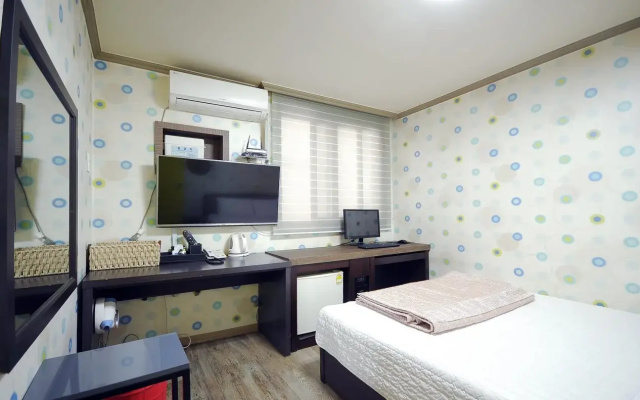 Motel OZ Inn