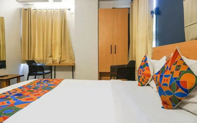 FabHotel Aura Homes