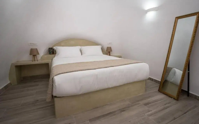 Vivid Caves 1 bedroom Cavehouse