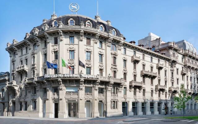 Отель Sheraton Diana Majestic вид на фасад