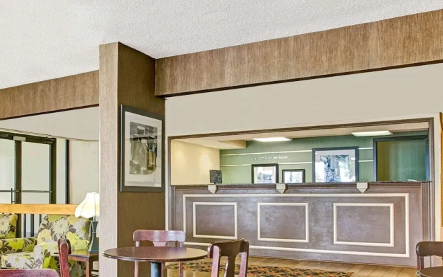 Days Inn Wilson